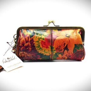 PATRICIA NASH Renna Multi/Tan Color  Floral Print Kisslock Clutch/Wristlet